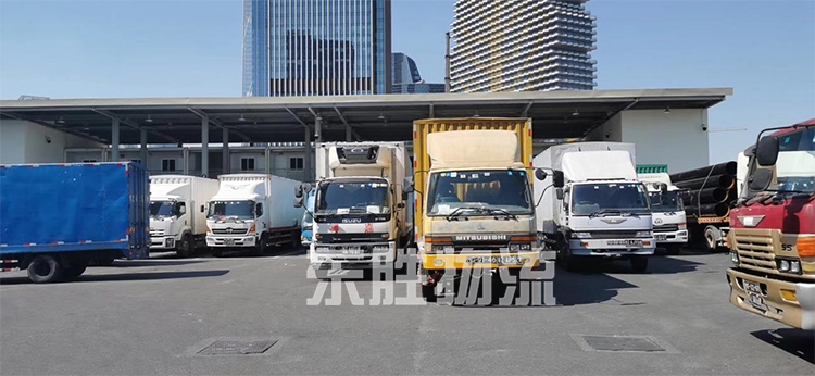 香港進(jìn)口貨物也要繳納增值稅，深圳到香港運(yùn)輸車(chē)隊(duì)